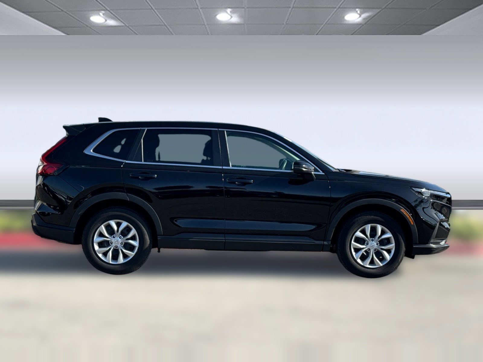 Used 2025 Honda CR-V LX image 7