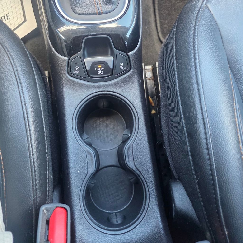 Used 2019 Jeep Compass Limited w/ Safety & Security Group image 21