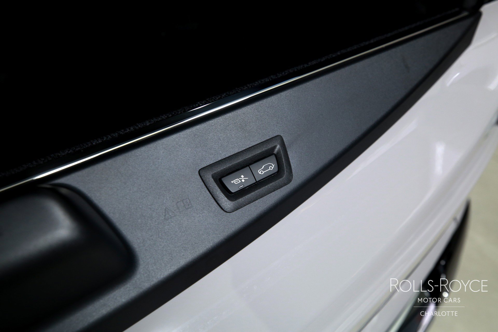 New 2026 Rolls-Royce Cullinan image 25