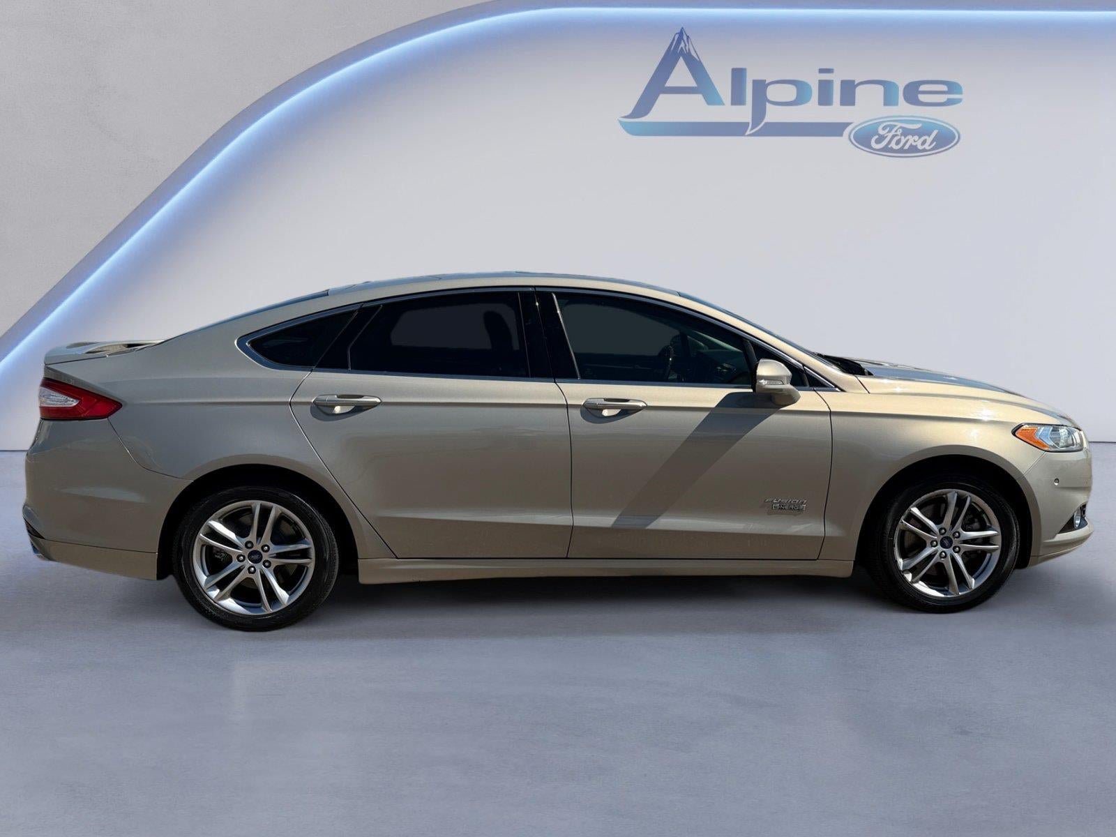 Used 2016 Ford Fusion Energi Titanium w/ Driver Assist Package FWD image 6