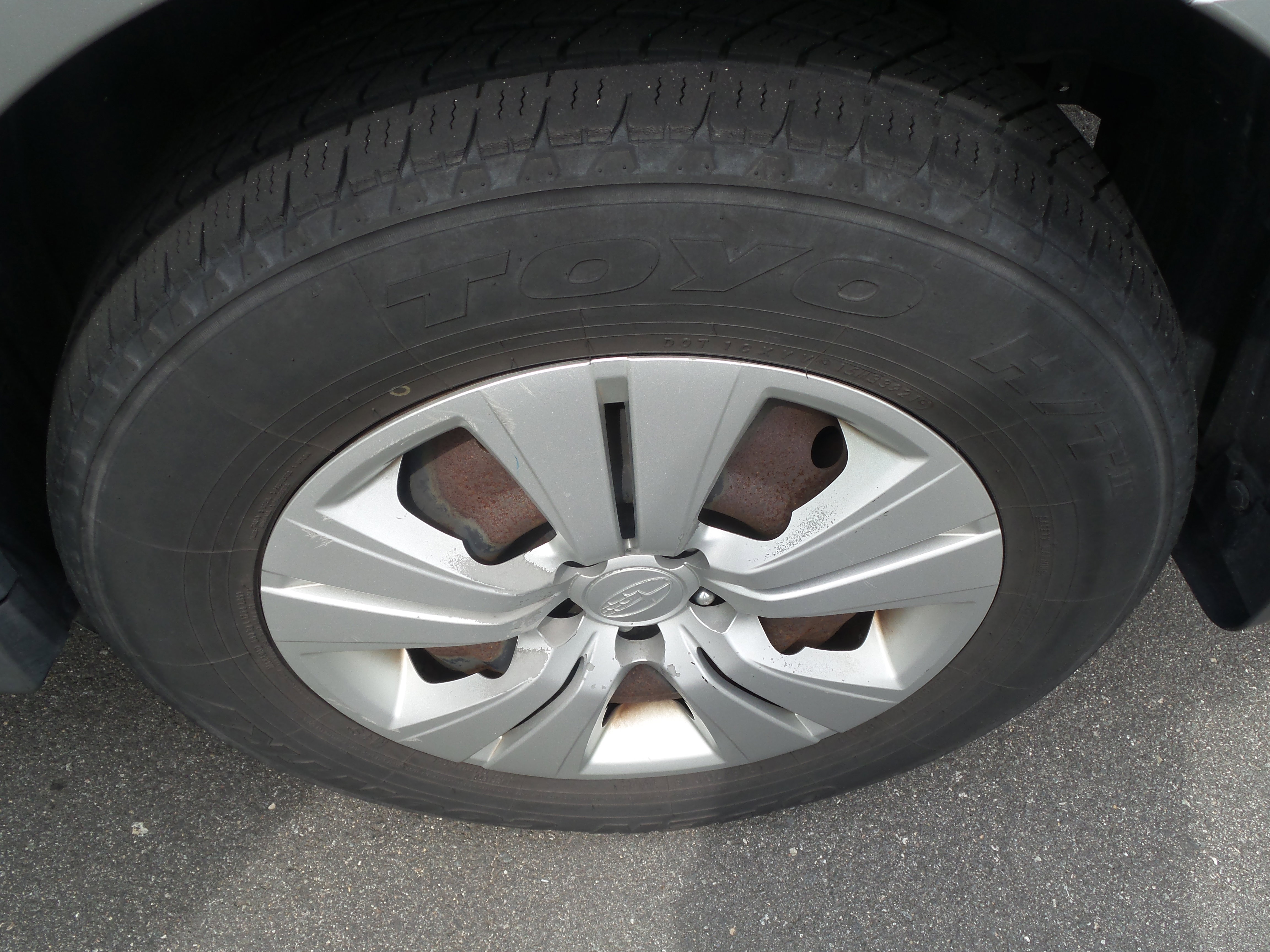 Used 2010 Subaru Outback 2.5i image 35