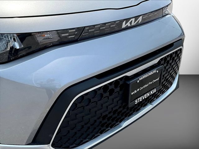 Certified 2025 Kia Soul LX w/ LX Technology Package FWD image 37