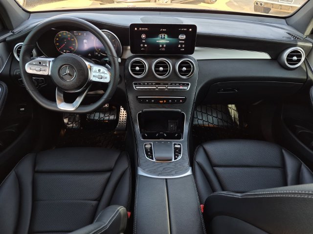 Certified 2023 Mercedes-Benz GLC 300 4MATIC Coupe image 21