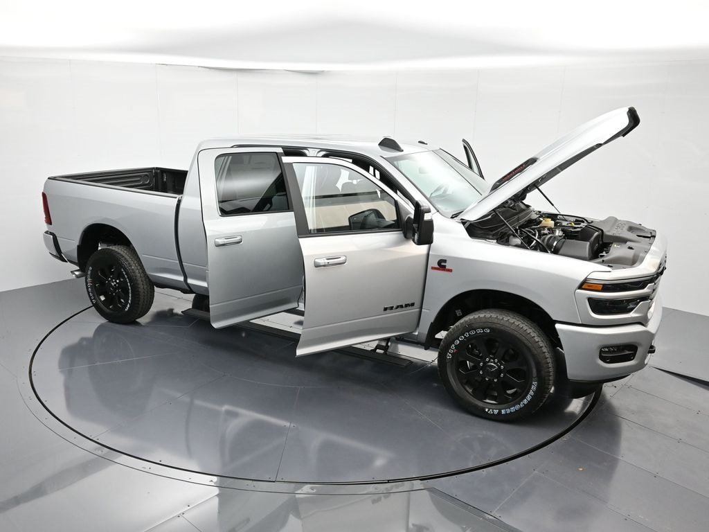 New 2026 RAM 2500 Laramie AWD/4WD image 48