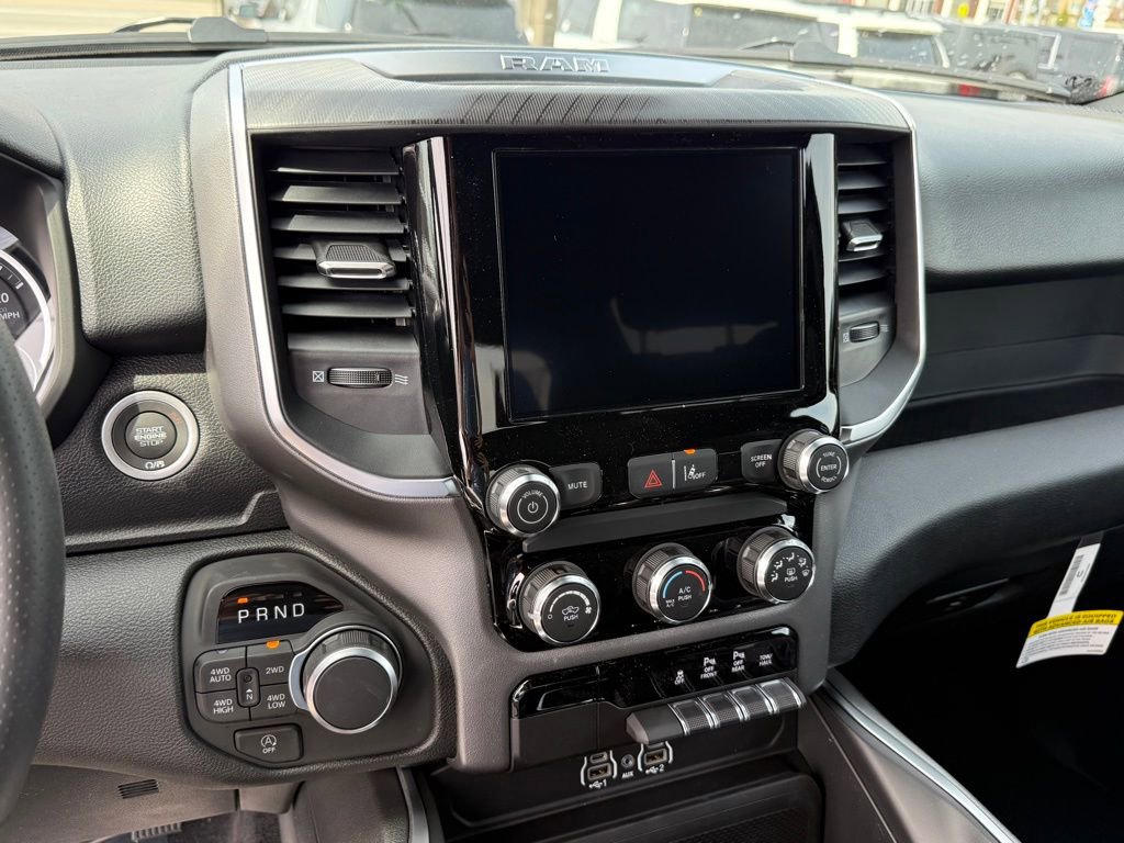 New 2026 RAM 1500 Big Horn AWD/4WD image 20