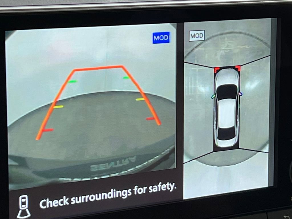 Used 2024 Nissan Sentra SV w/ SV Premium Package image 37