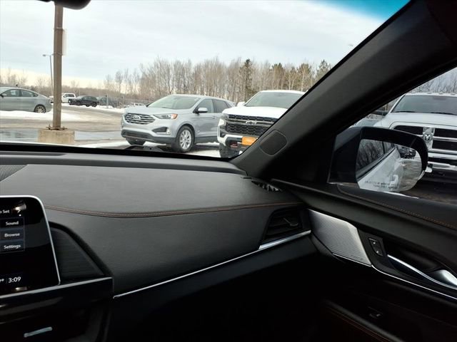 Used 2022 Cadillac CT4 V w/ Navigation Package image 20