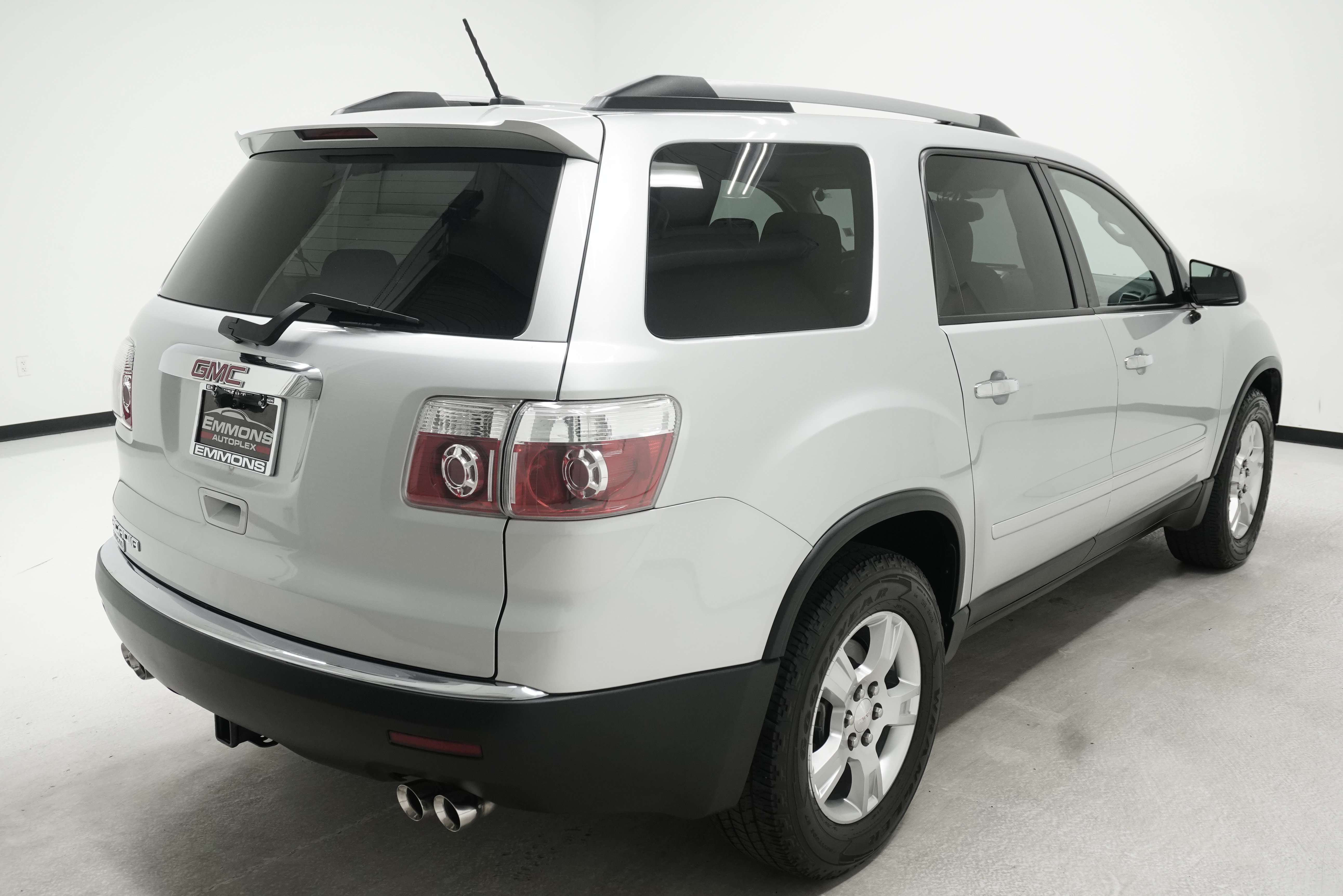 Used 2012 GMC Acadia SL FWD image 4