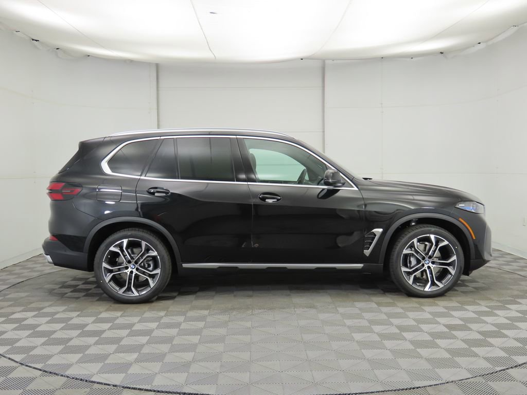 New 2026 BMW X5 sDrive40i w/ Climate Comfort Package image 4