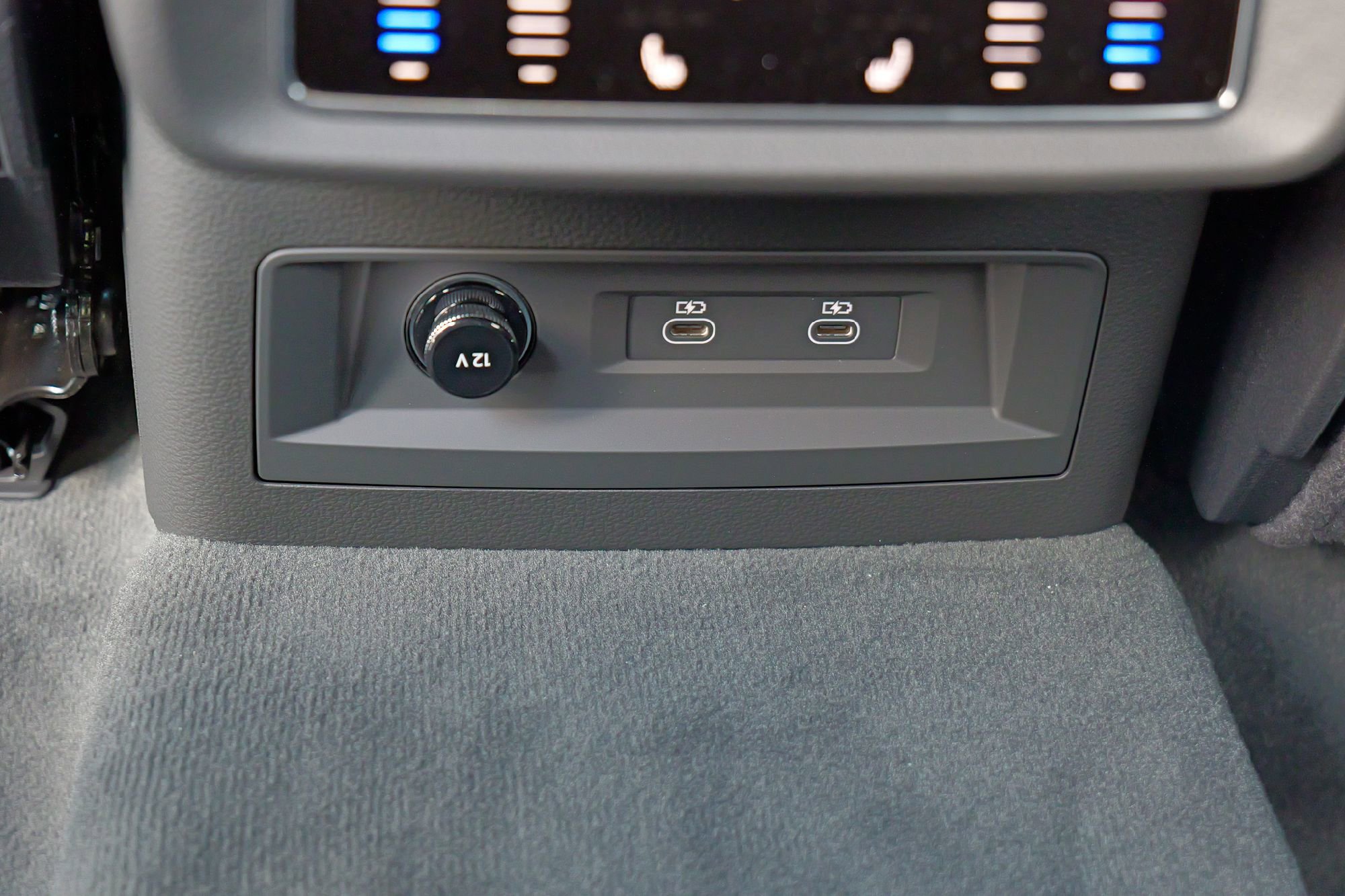 New 2025 Audi Q8 Premium Plus image 42