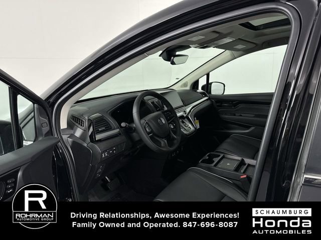 Used 2026 Honda Odyssey Touring image 4