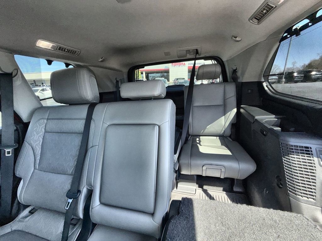 Used 2023 Toyota Sequoia Limited AWD/4WD image 9