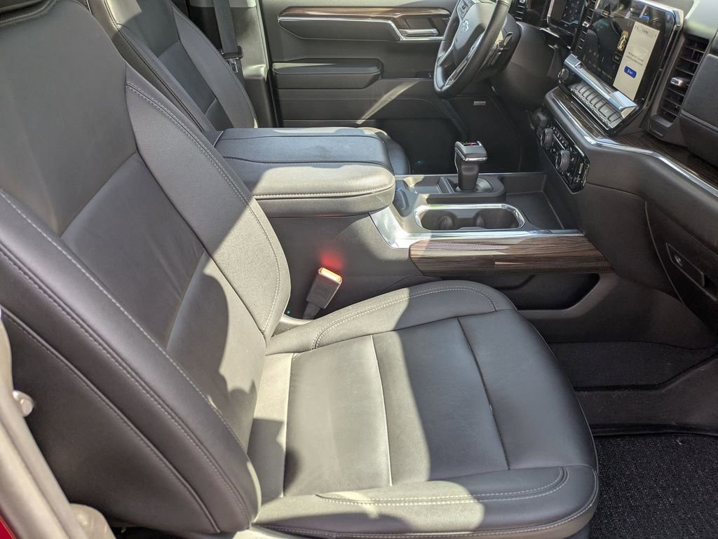 Used 2024 Chevrolet Silverado 1500 RST w/ Convenience Package II image 25