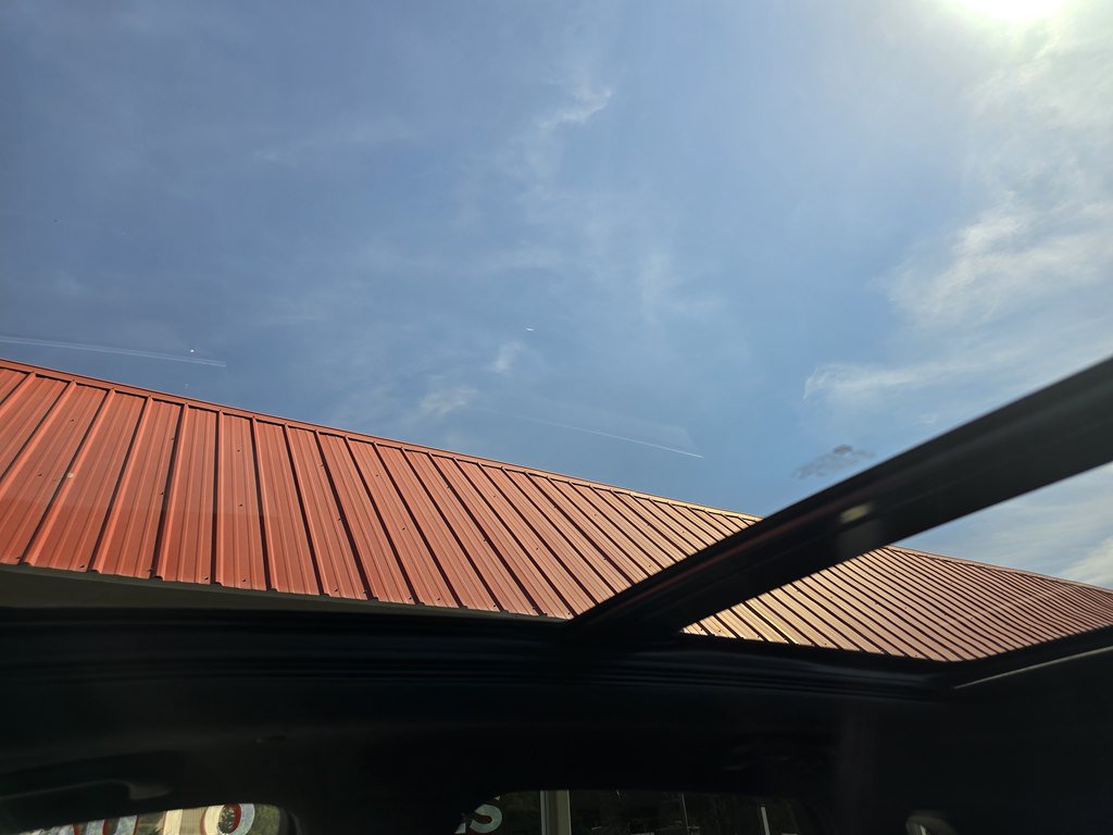 Used 2023 Cadillac XT5 Premium Luxury w/ Platinum Package AWD/4WD image 23