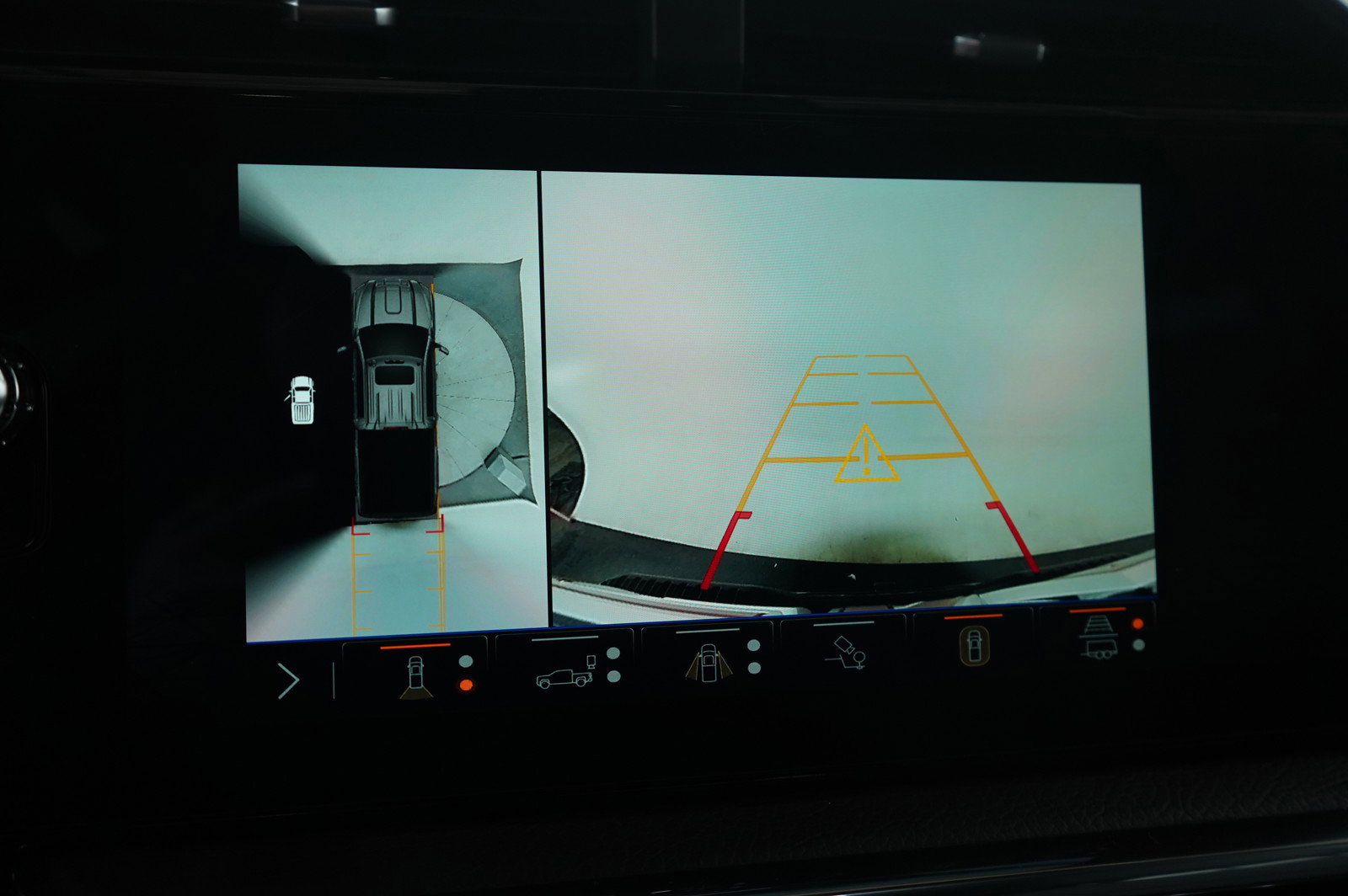 Used 2025 GMC Sierra 2500 Denali image 22