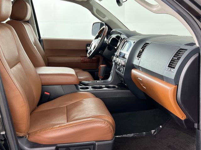 Used 2021 Toyota Sequoia Platinum image 19
