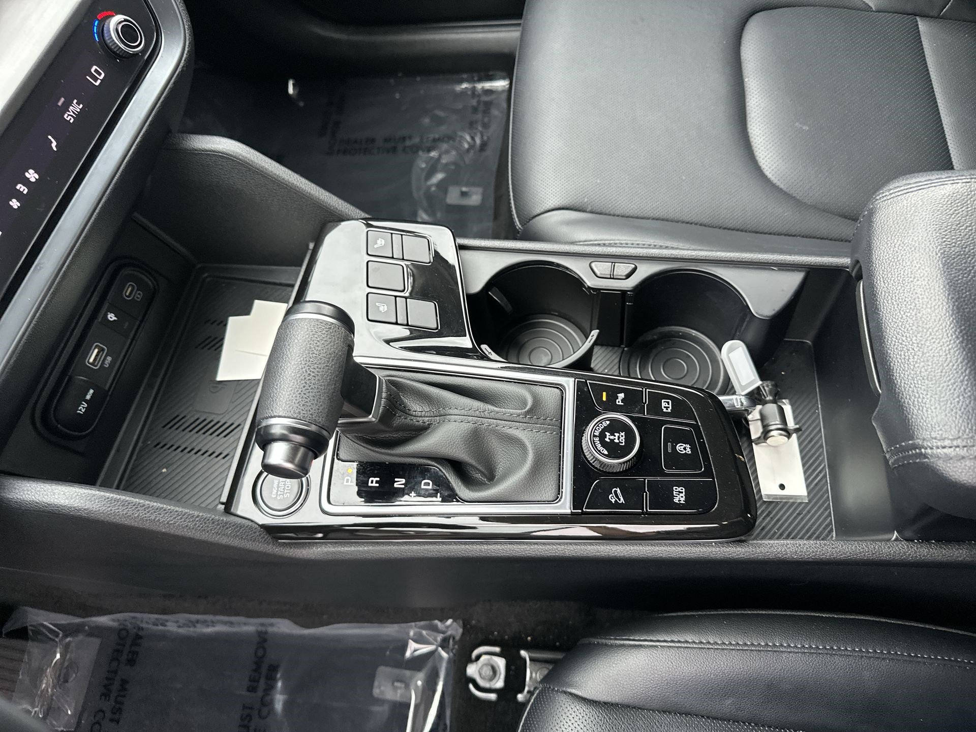 Certified 2024 Kia Sportage EX image 22