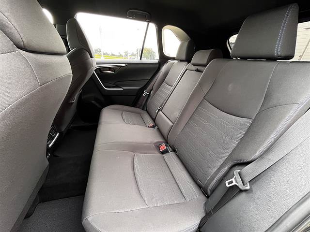 Used 2024 Toyota RAV4 SE AWD/4WD image 10