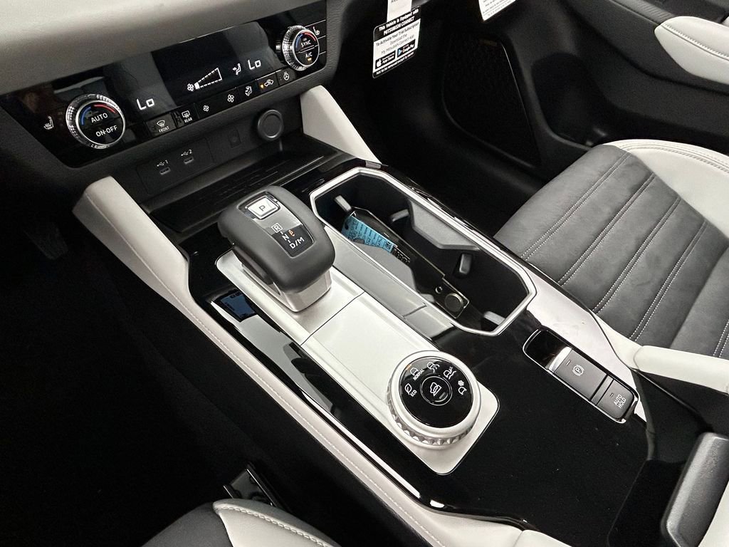 New 2026 Mitsubishi Outlander SE FWD image 24