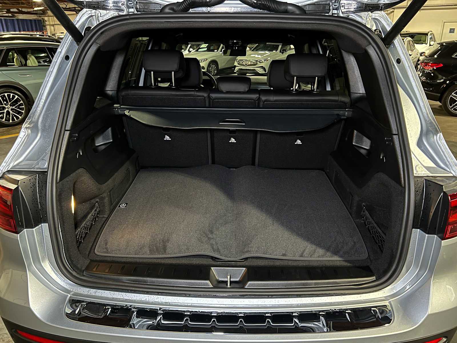 Certified 2025 Mercedes-Benz GLB 250 4MATIC image 16