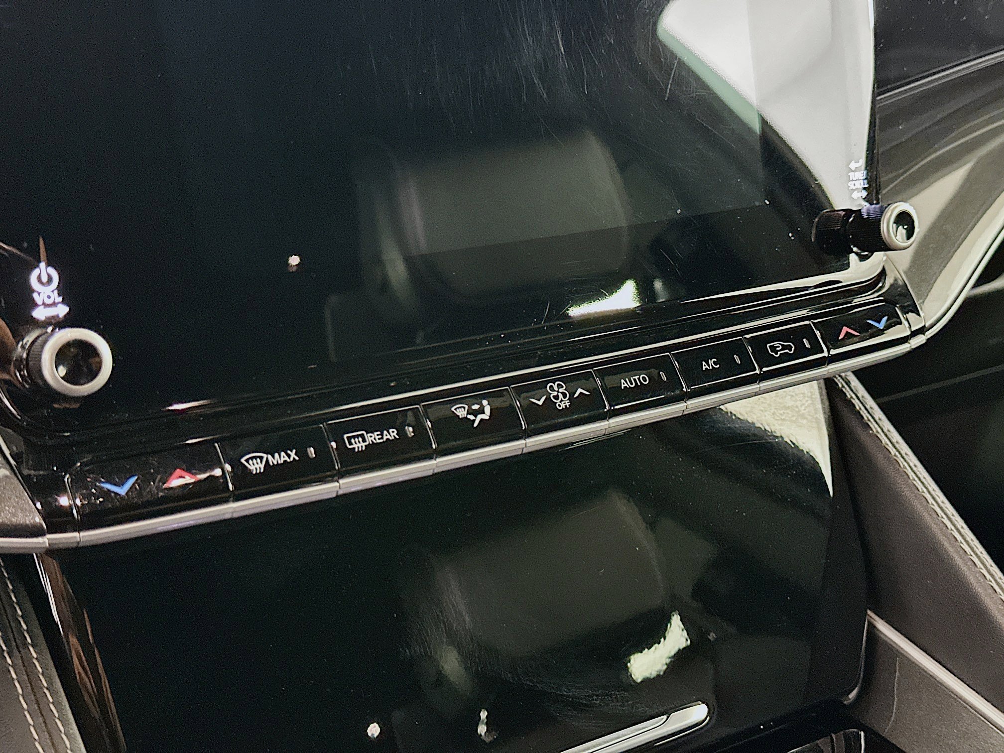 Used 2022 Jeep Wagoneer Series I w/ Rear Seat Video Group 1 image 24