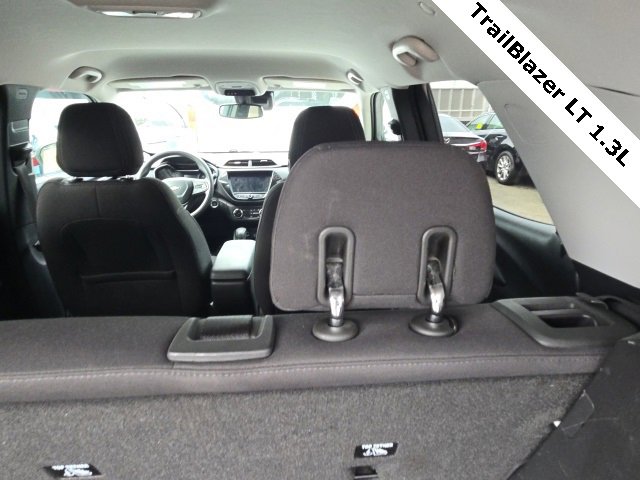 Used 2022 Chevrolet TrailBlazer LT w/ Convenience Package image 10
