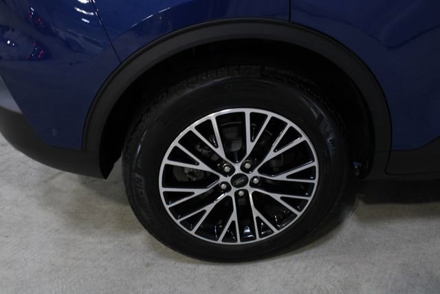 Used 2023 Ford Escape SE w/ PHEV Premium Package FWD image 27