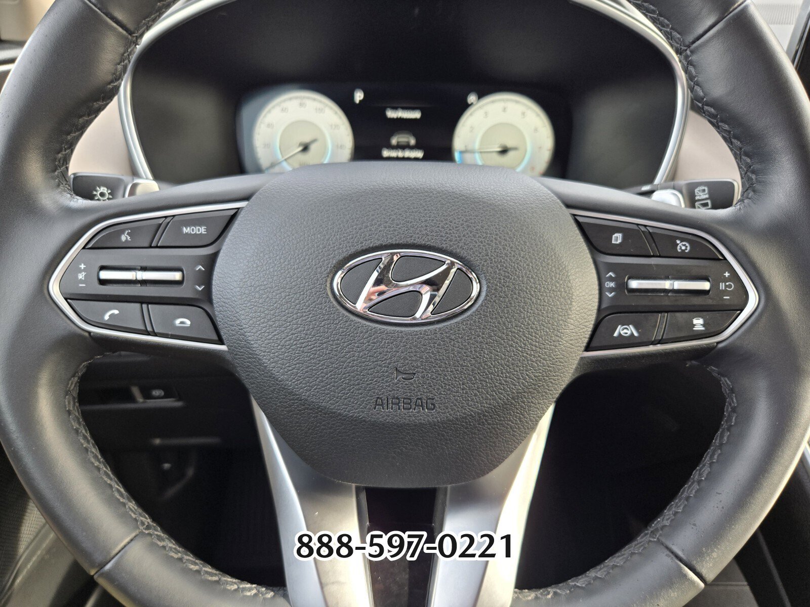 Used 2021 Hyundai Santa Fe SEL w/ Convenience Package image 26