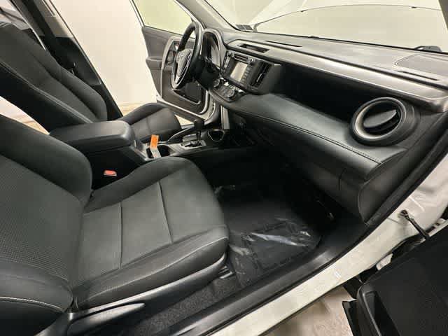 Used 2018 Toyota RAV4 XLE w/ Plus Extra Value Package AWD/4WD image 21