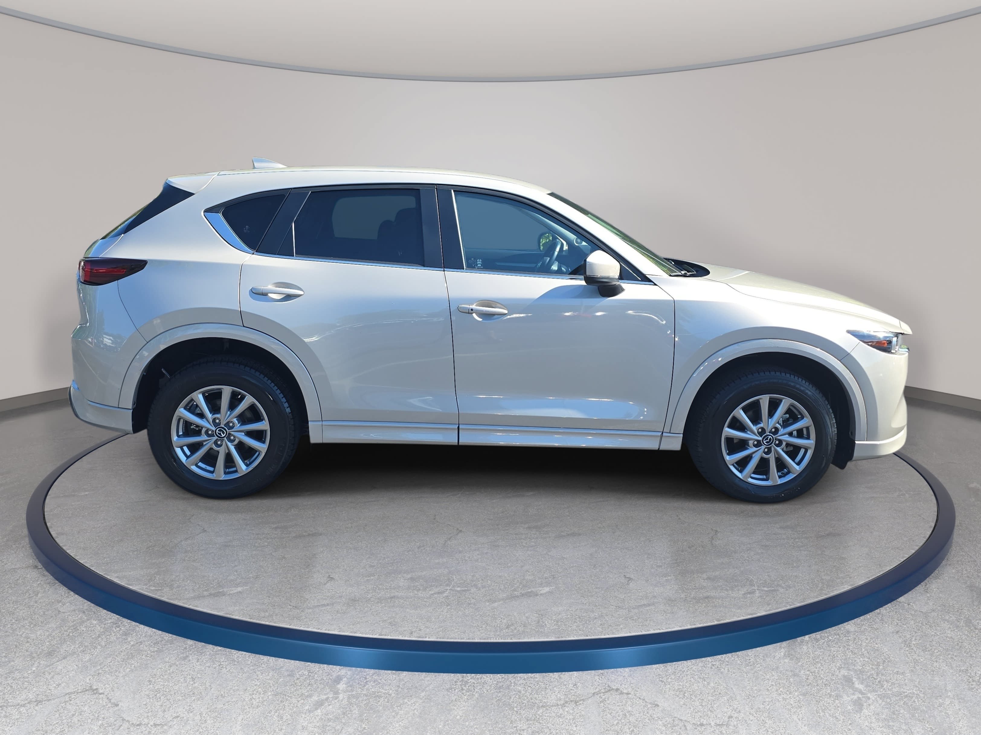 Used 2025 MAZDA CX-5 AWD 2.5 S w/ Select Package image 4