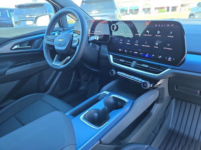 New 2026 Chevrolet Equinox EV LT image 16