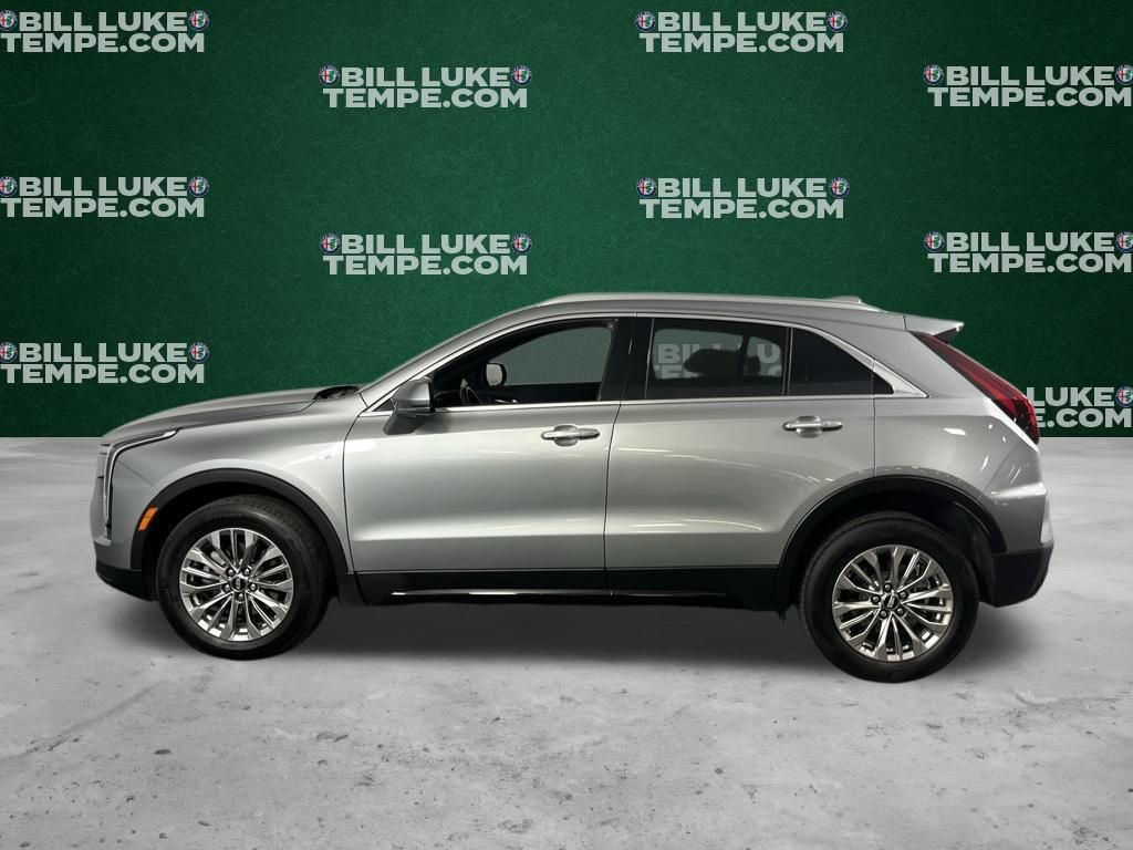 Used 2024 Cadillac XT4 Premium Luxury image 10