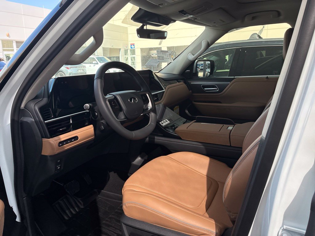 New 2027 INFINITI QX80 Luxe w/ Cargo Package RWD image 6
