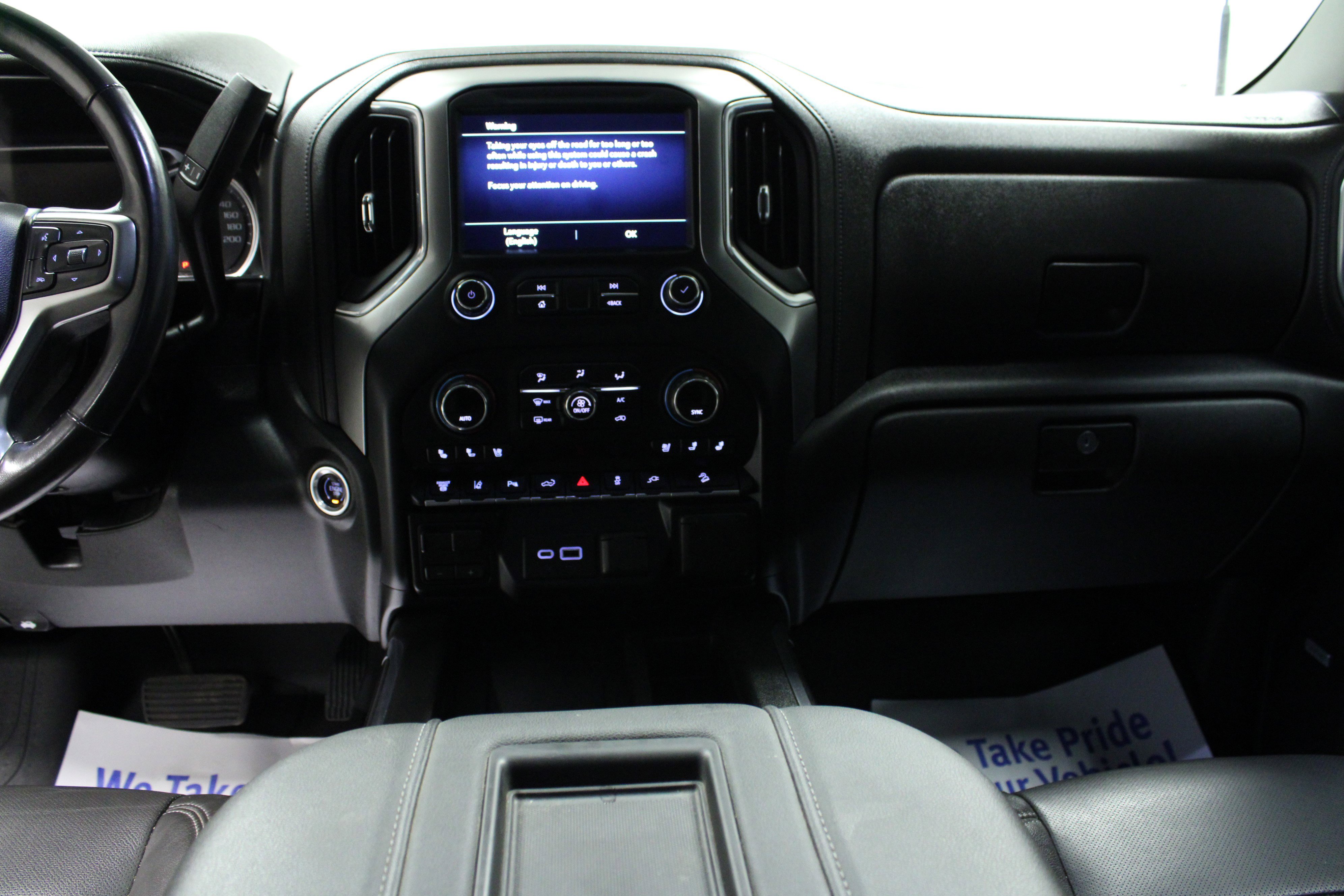 Used 2020 Chevrolet Silverado 2500 LTZ w/ LTZ Premium Package image 18