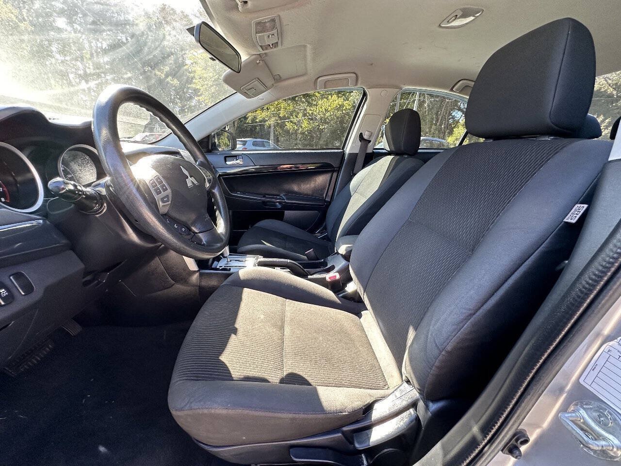 Used 2016 Mitsubishi Lancer ES FWD image 10