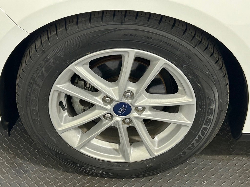 Used 2018 Ford Focus SE image 20