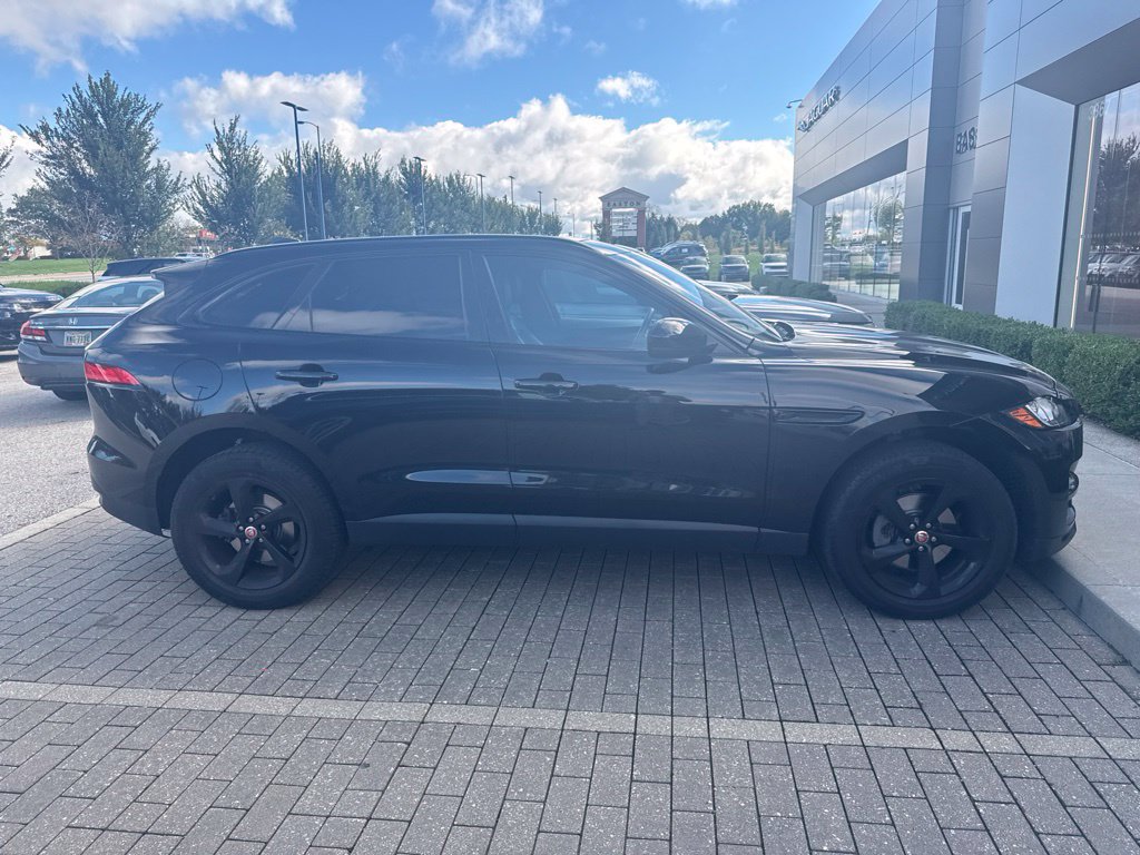 Used 2020 Jaguar F-PACE Premium AWD/4WD image 4