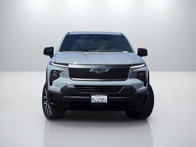 Used 2026 Chevrolet Silverado EV W/T w/ LPO, Custom Package AWD/4WD image 2