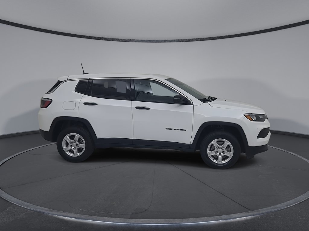 Certified 2022 Jeep Compass Sport AWD/4WD image 18