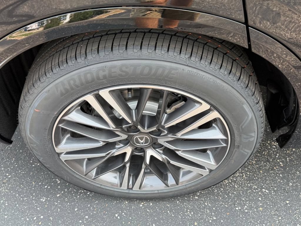 New 2026 Acura MDX w/ Advance Package AWD/4WD image 4