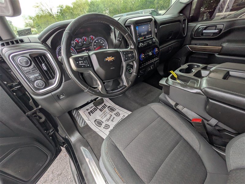 Used 2020 Chevrolet Silverado 2500 LT w/ Texas Edition AWD/4WD image 15