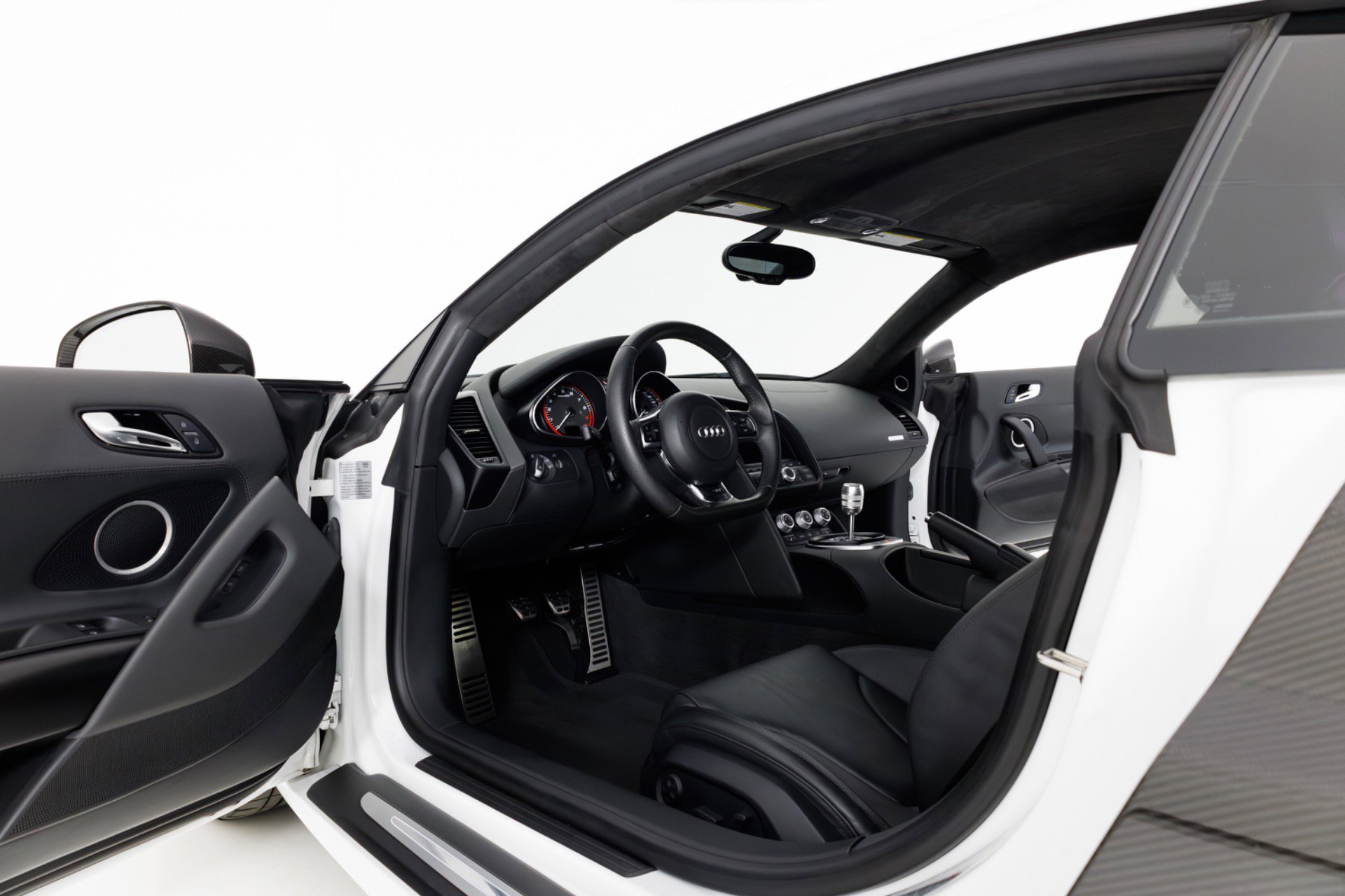 Used 2012 Audi R8 V10 AWD/4WD image 13