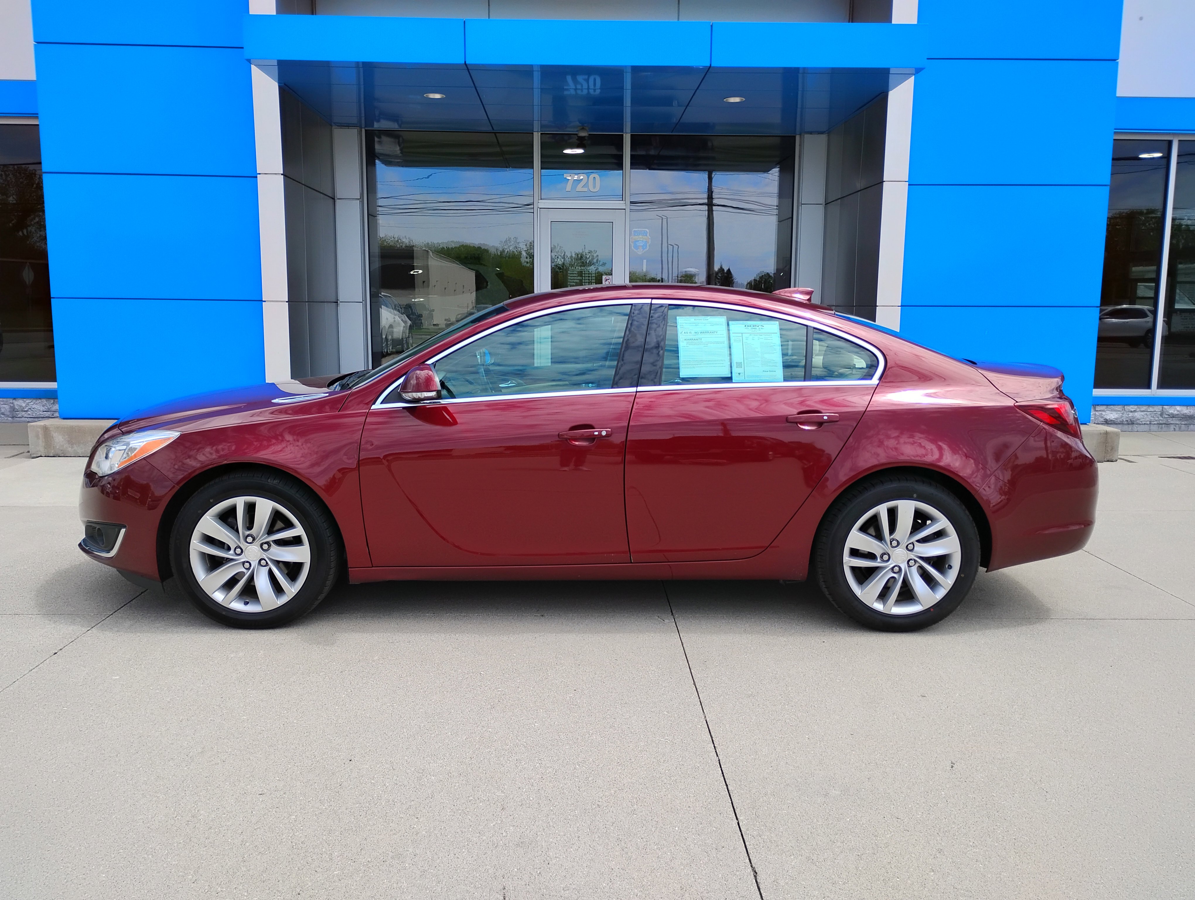 Used 2017 Buick Regal Premium FWD image 30