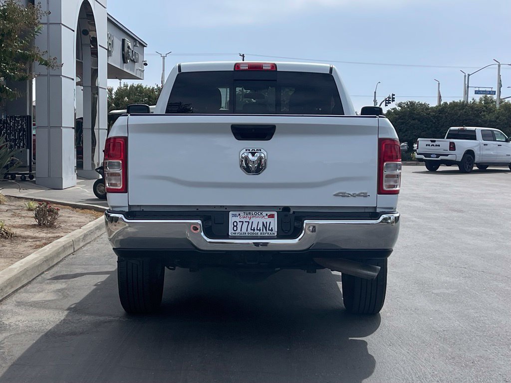 Used 2024 RAM 2500 Tradesman w/ Chrome Appearance Group AWD/4WD image 7