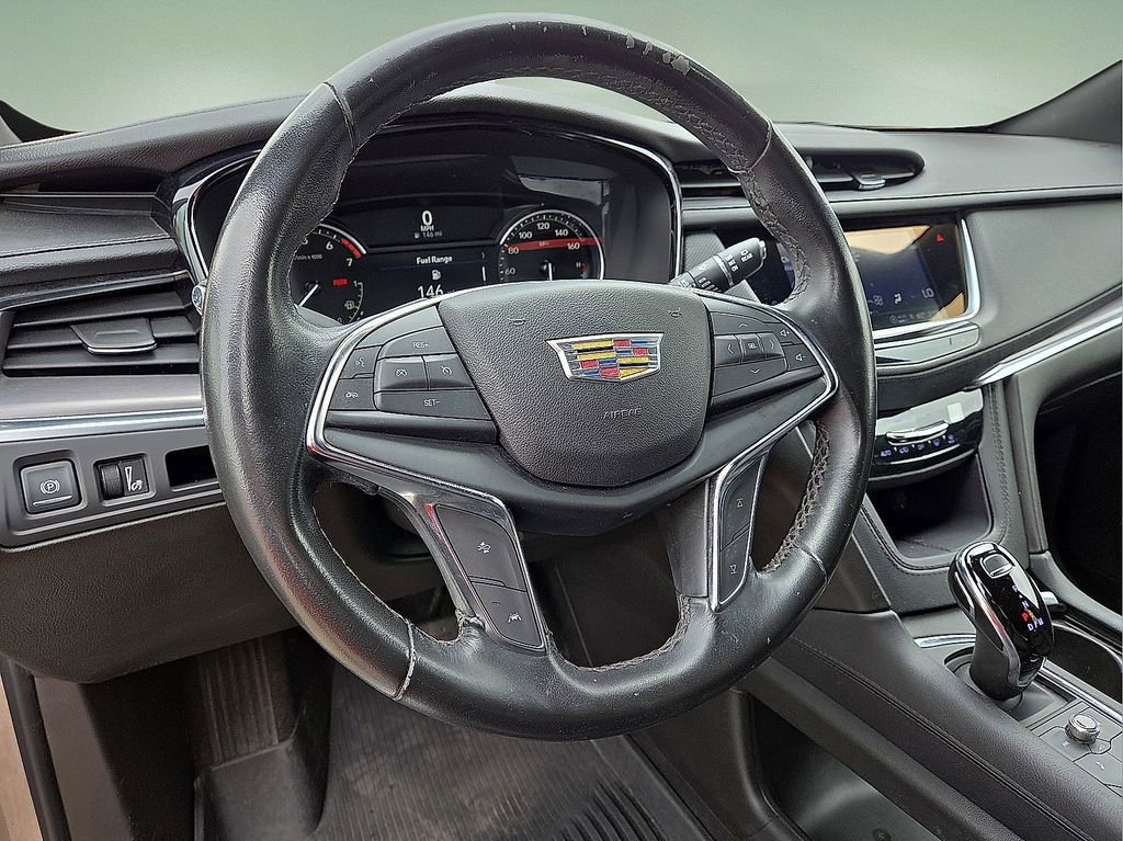 Used 2023 Cadillac XT5 Luxury w/ LPO, Floor Liner Package FWD image 25
