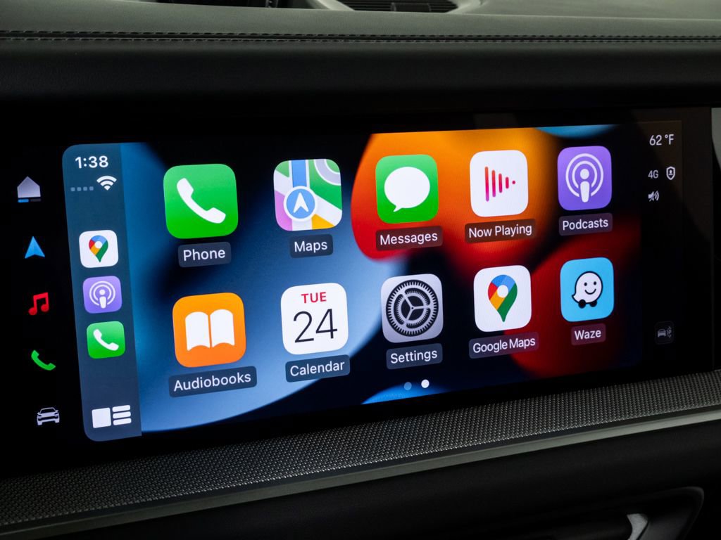 New 2026 Porsche Cayenne S image 16