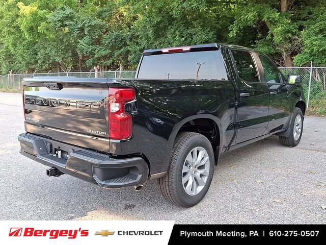 New 2025 Chevrolet Silverado 1500 Custom image 3