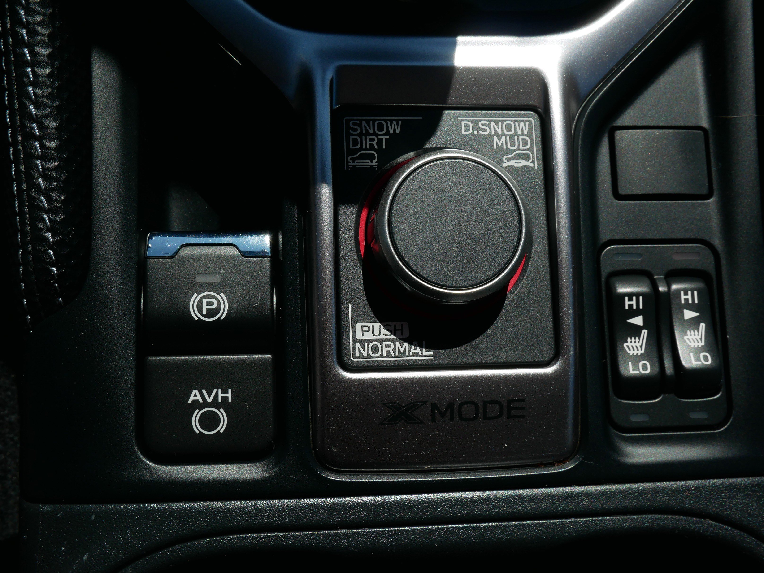 Certified 2024 Subaru Forester Touring w/ Pop Package 2 image 29