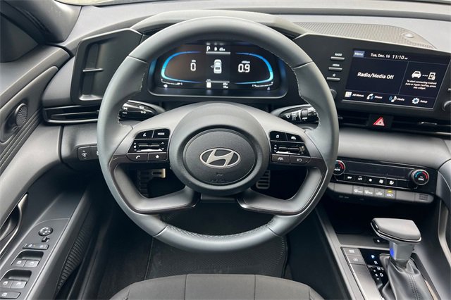 New 2026 Hyundai Elantra Sport image 14