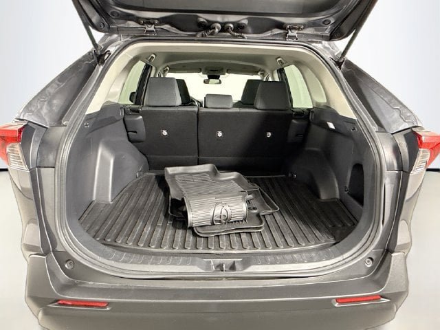 Certified 2023 Toyota RAV4 LE FWD image 25